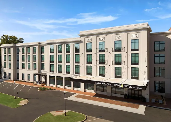 Hampton Inn Huntsville / Village of Providence